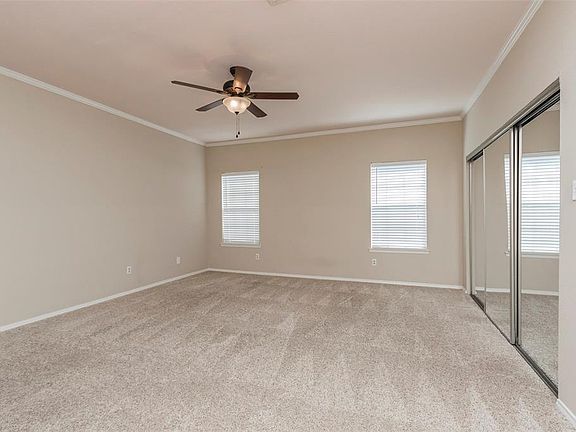 3rd image of 17537 Red Oak Dr #7537