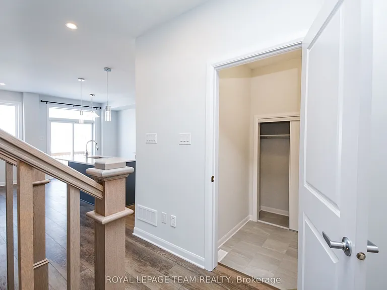 645 Hamsa St — Photo 7