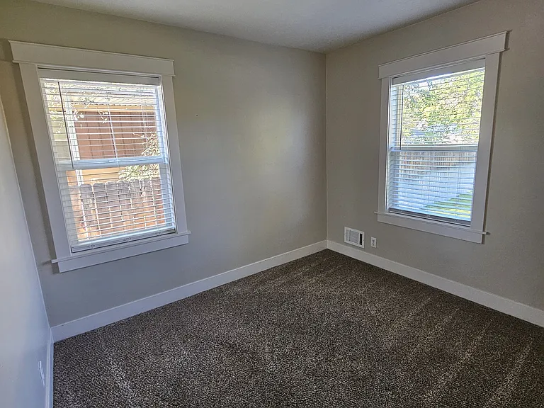 342 Filmore Ave — Photo 10