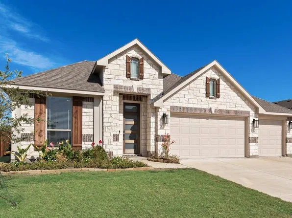 208 Shady Bank Way, Nevada, TX 75173