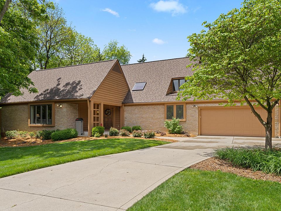 1st image of 3715 Surrey Hill Pl