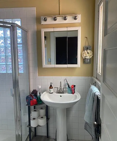 1520 Steele St #B — Photo 11