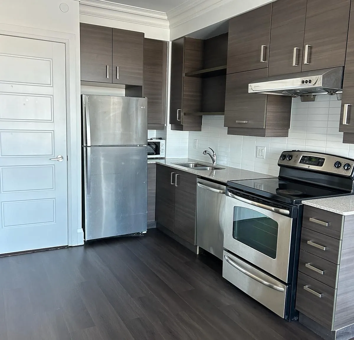 2 bed, $2,250 — Photo 4