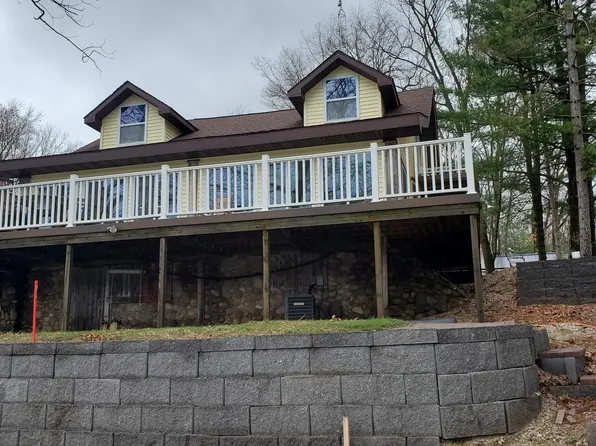 716 Forest Blvd, Lake, MI 48632