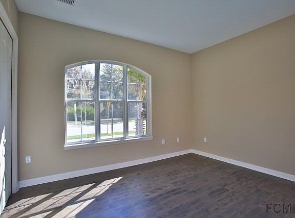 2nd image of 51 New Water Oak Dr