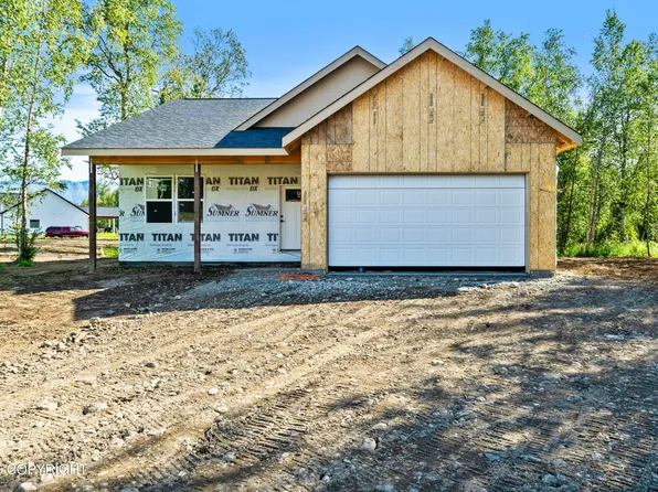 2417 N Woodside Cir, Palmer, AK 99645