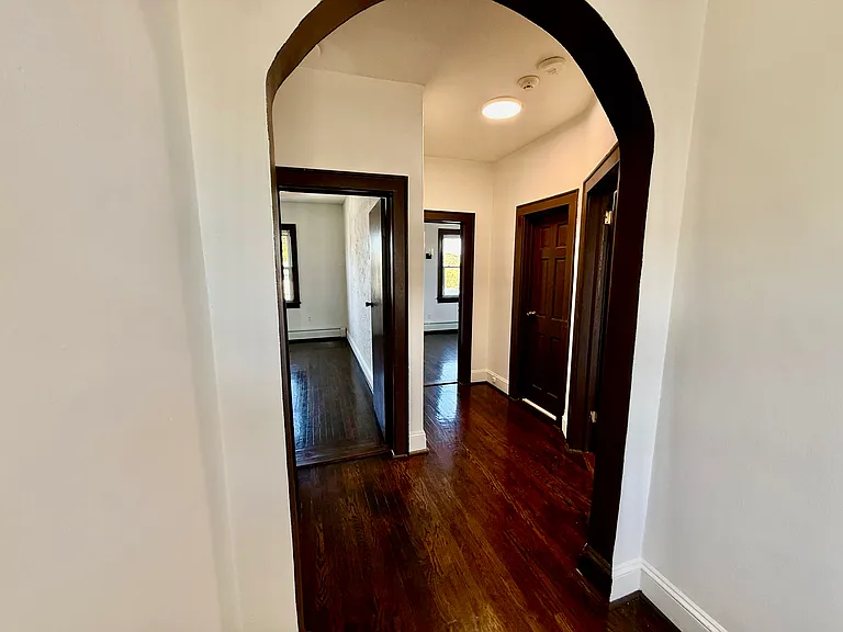 86 Edgewood Ave #2E — Photo 10