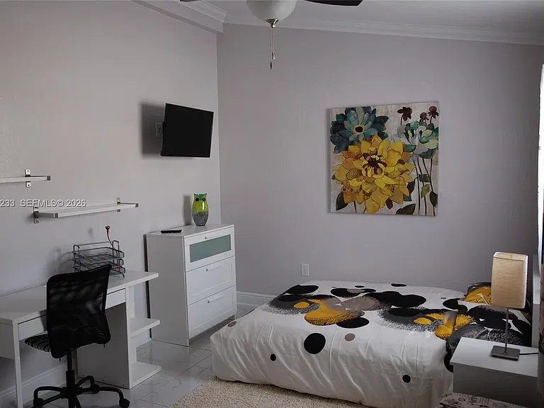 1435 SW 82nd Pl — Photo 12