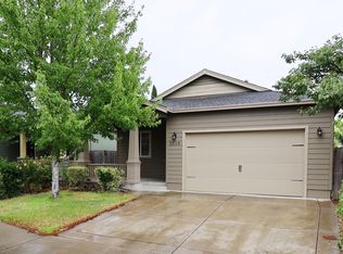 2518 Agate Mdws, White City, OR 97503