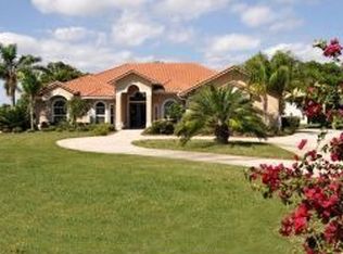 5215 S Tropical Trl, Merritt Island, FL 32952