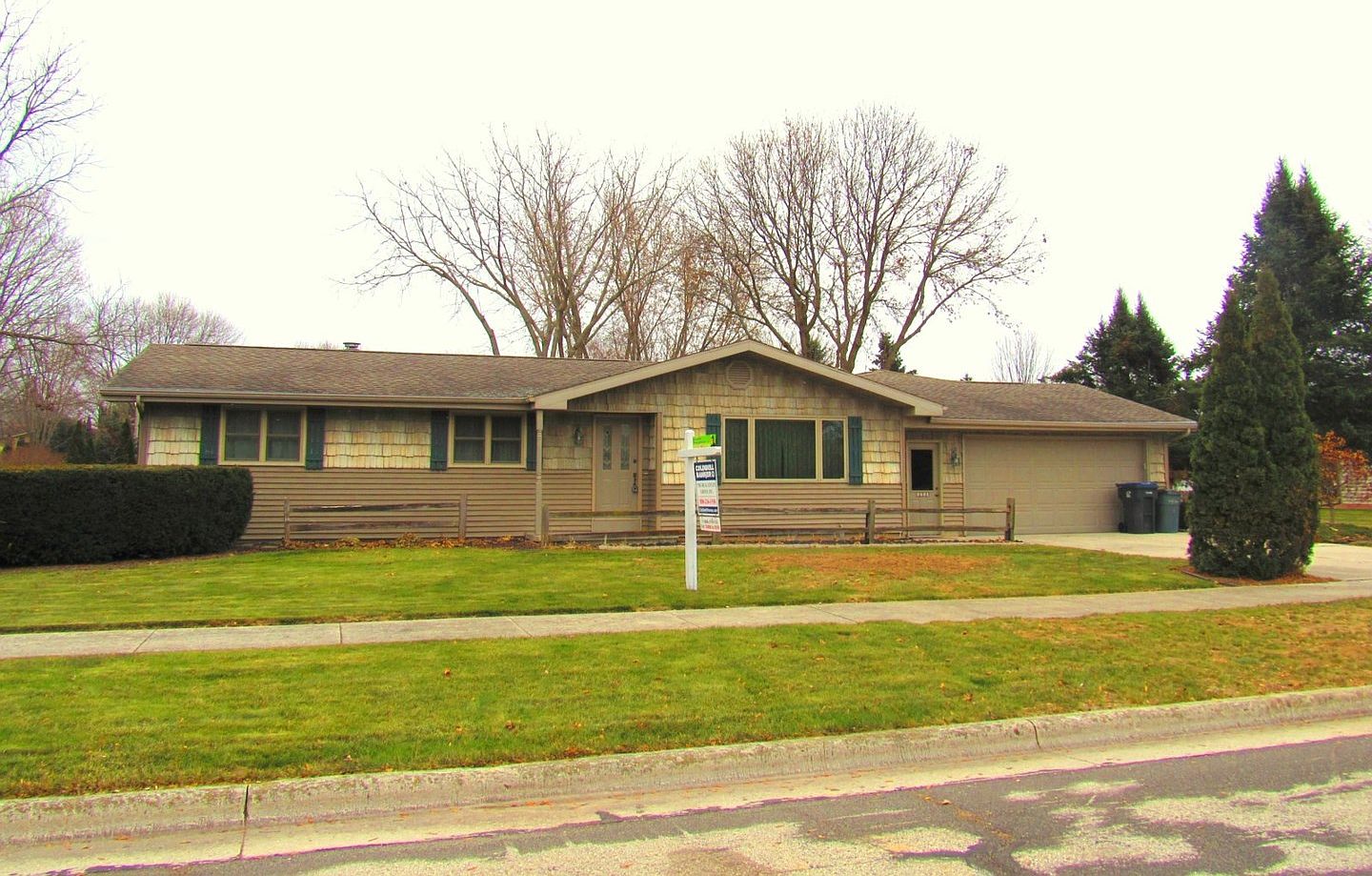 1710 Mayflower St, New Holstein, WI 53061 Zillow