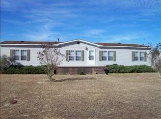 105 Mallie Dr, Pikeville, NC 27863