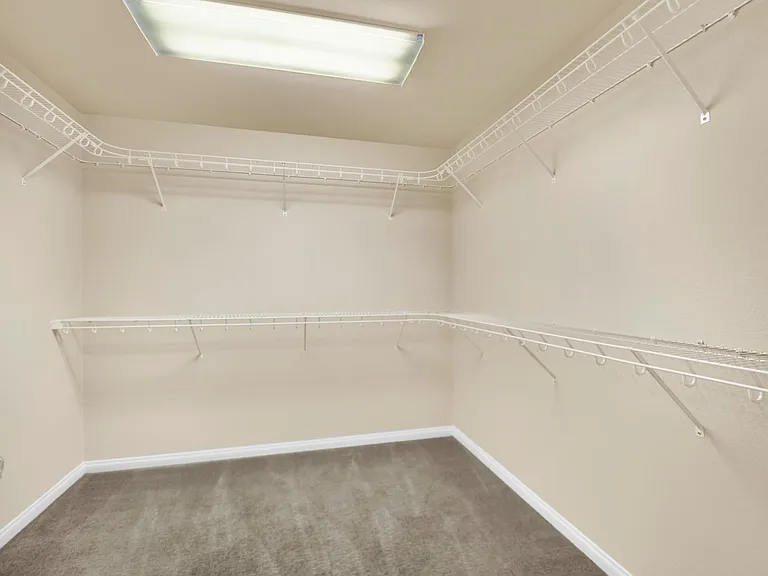 6147 Parma Ridge Ct — Photo 17