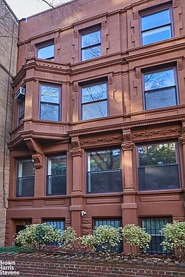 Sold by Brown Harris Stevens | media 24