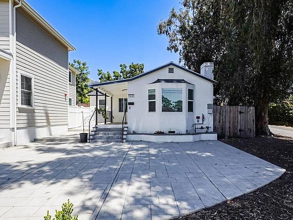 4th image of 10840 Mount Gleason Ave