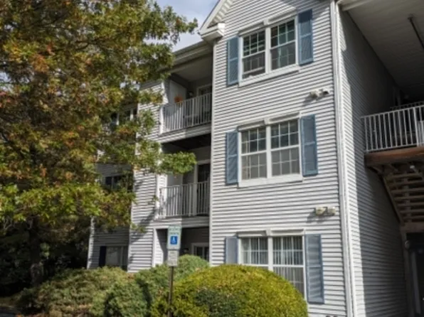 305 Stratford Pl, Bridgewater Twp., NJ 08805