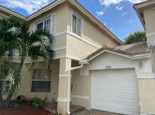 2265 NW 170th Ave #1, Pembroke Pines, FL 33028