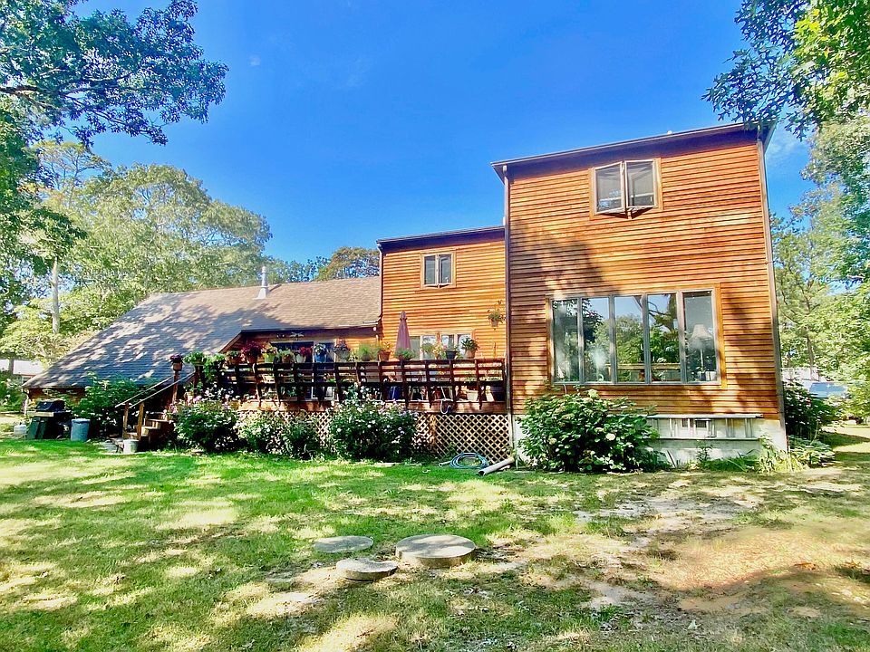 33 Teaberry Ln, Edgartown, MA 02539 MLS 32200323 Zillow