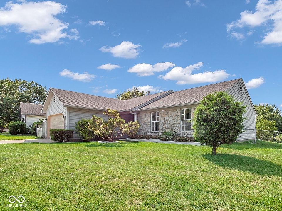 1st image of 6127 Carrie Pl