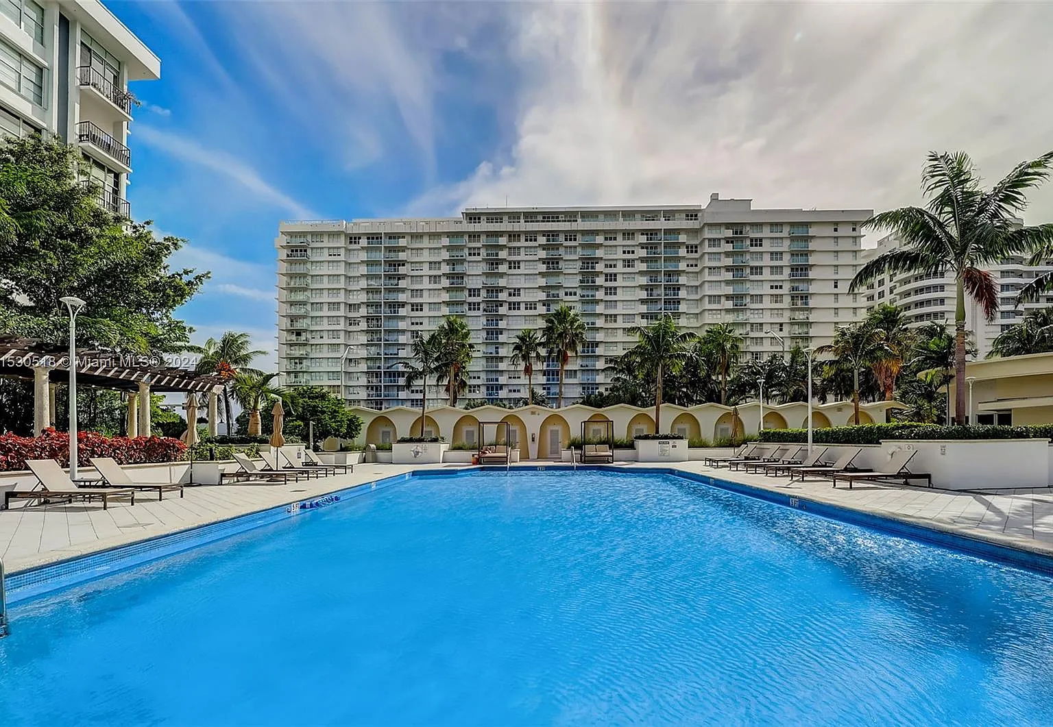 2 bed, 1190 sqft, $3,300 — Photo 3