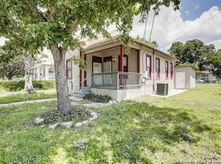2303 W Houston St, San Antonio, TX 78207