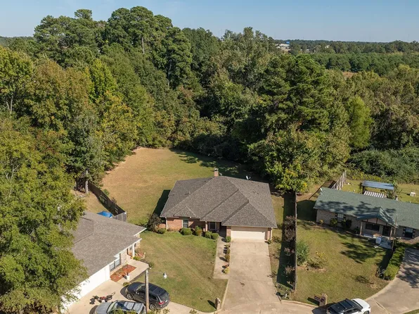 35 Dustin Ter, Nash, TX 75569