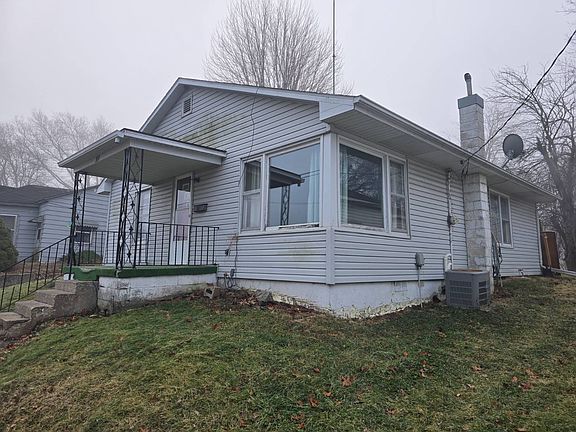 2nd image of 311 E Main St