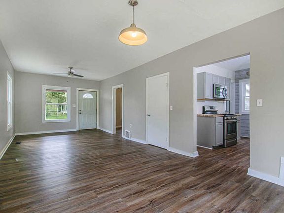 5th image of 1662 Madison Ave SE