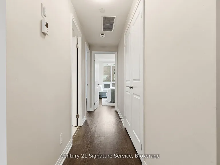 1238 Cawthra Rd #2 — Photo 12