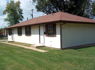 2220 N Pierce Ave APT B, Springfield, MO 65803