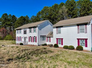 101 Ber Lake Dr, Henderson, NC 27537