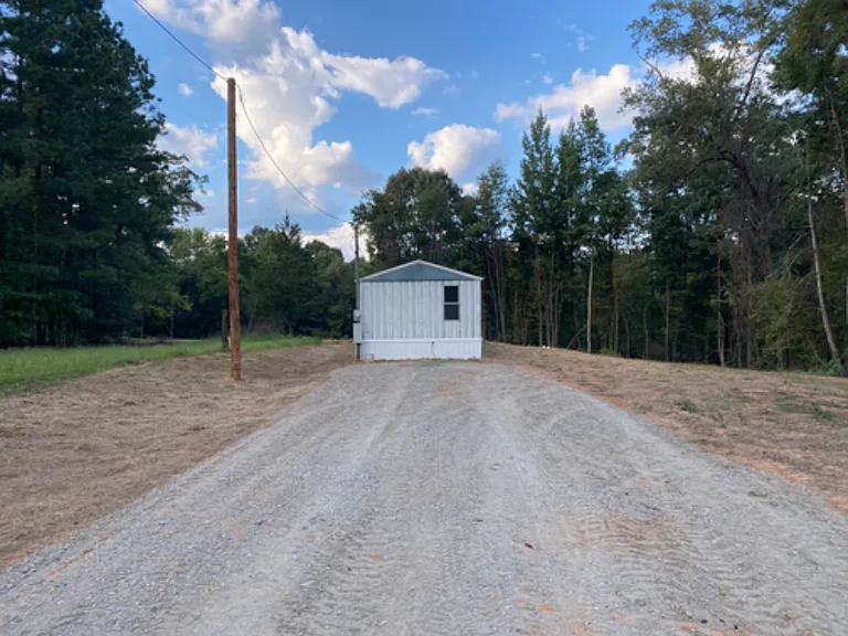 319 Connie Walters Rd — Photo 4