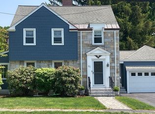 61 Warren St, Waltham, MA 02453