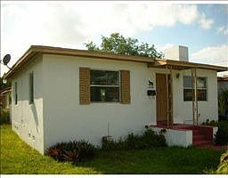 1st image of 16150 NE 12th Ave