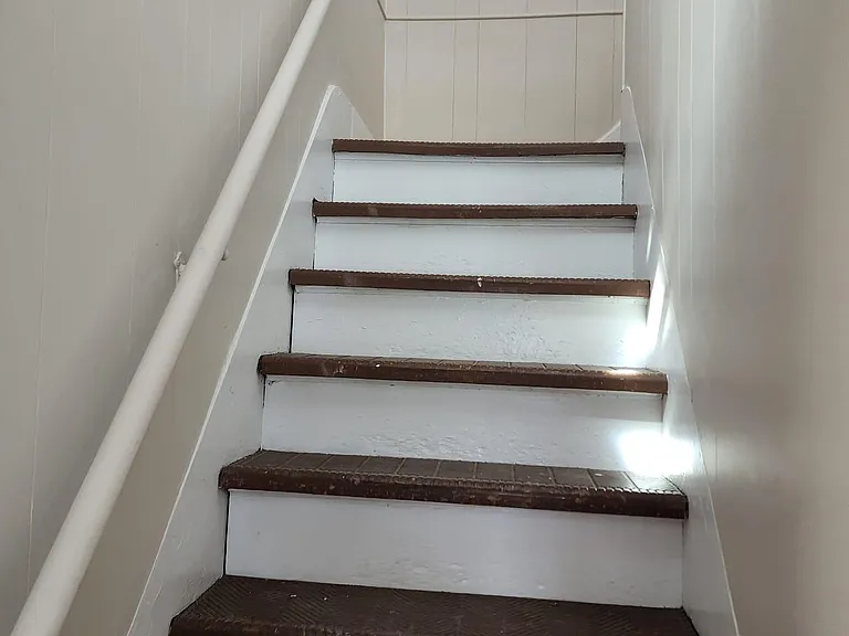 130 Perkins Ave #1 — Photo 8
