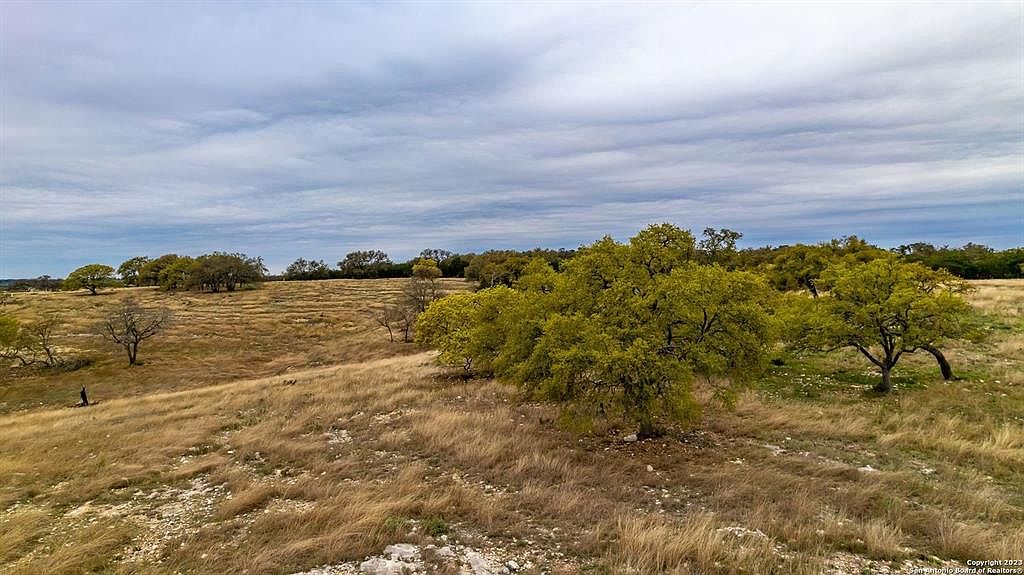 125 Loma Vista Dr, Kerrville, TX 78028 MLS 84933021 Zillow