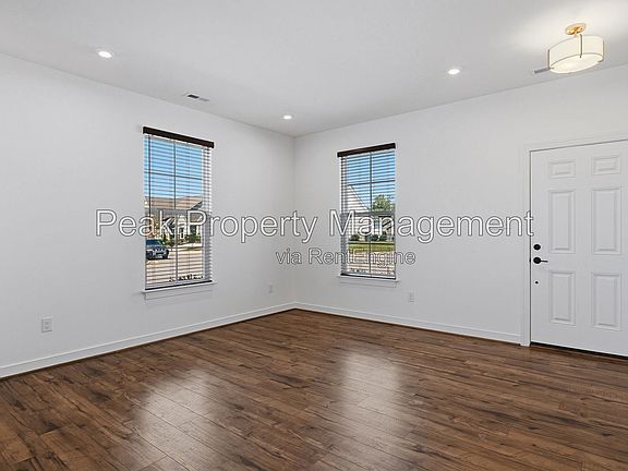 4th image of 1801 Galley Pl