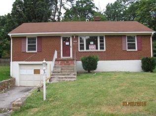 4429 Summit Dr NW, Roanoke, VA 24017