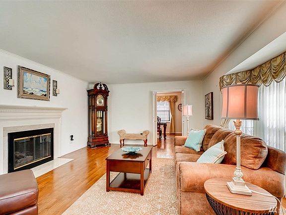 5th image of 4827 Glenhaven Dr