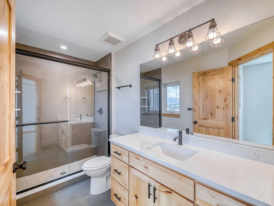 300 McClary Park #1