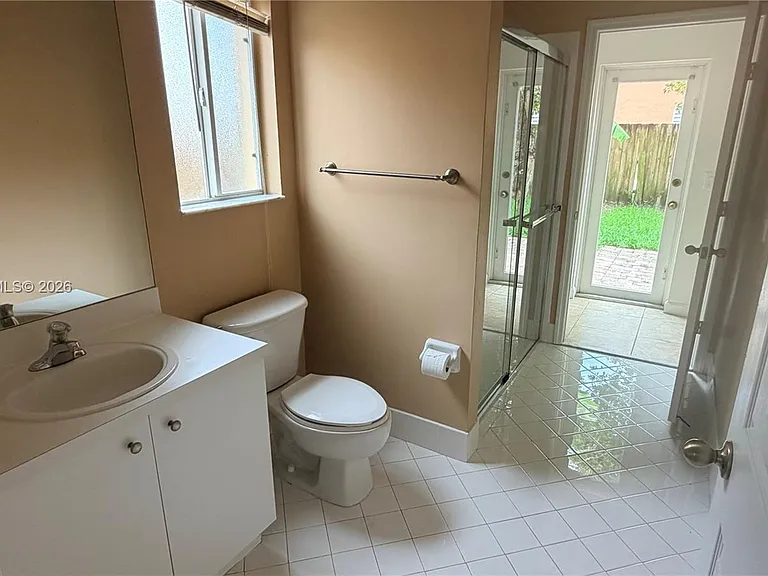 9468 SW 221st Ln — Photo 10