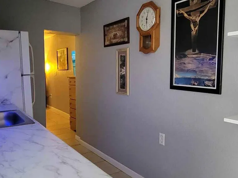 11840 SW 35th St — Photo 4