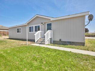 6403 Hilltop Dr, Yakima, WA 98901