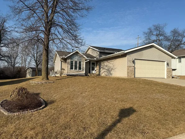 3124 Bannister Dr, Rockford, IL 61109