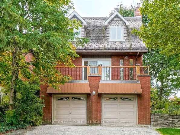 19 Cardell Ave, Toronto, ON M9N 1S4
