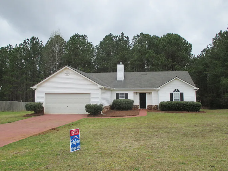 60 Macadamia Ct — Photo 1