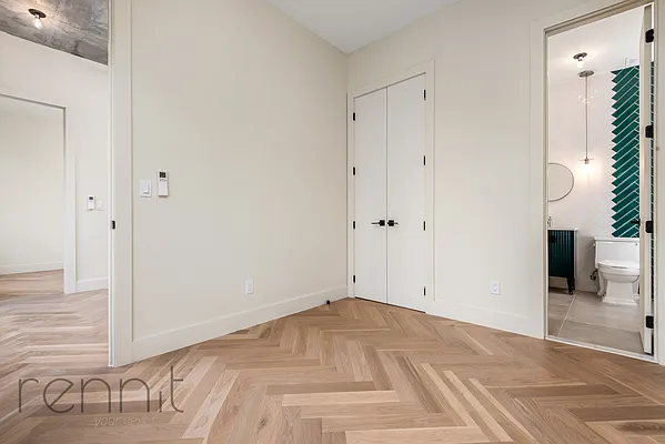 Rented by Rennit Inc. | media 7