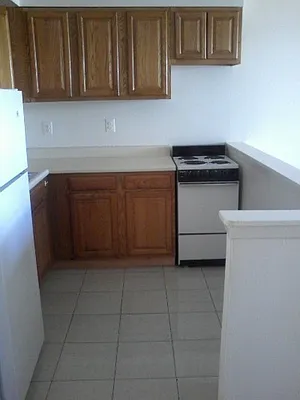 Rented by City Connections Realty | media 2