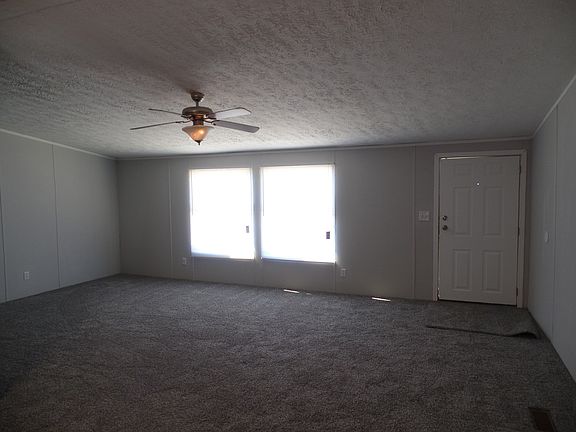 4th image of 3150 Twin Ponds Rd