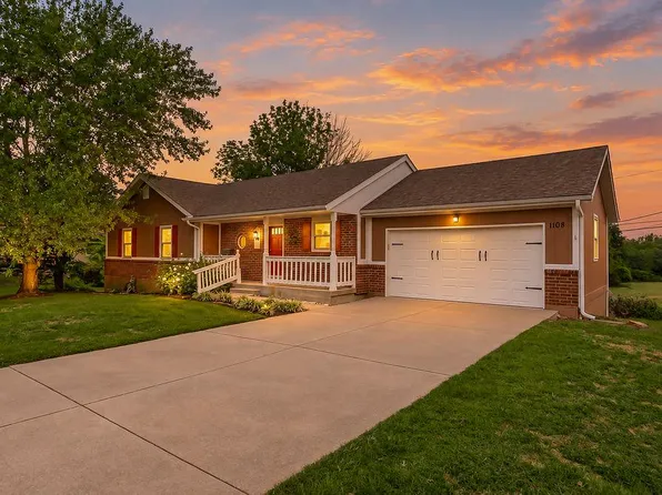 1108 Ash St, Harrisonville, MO 64701